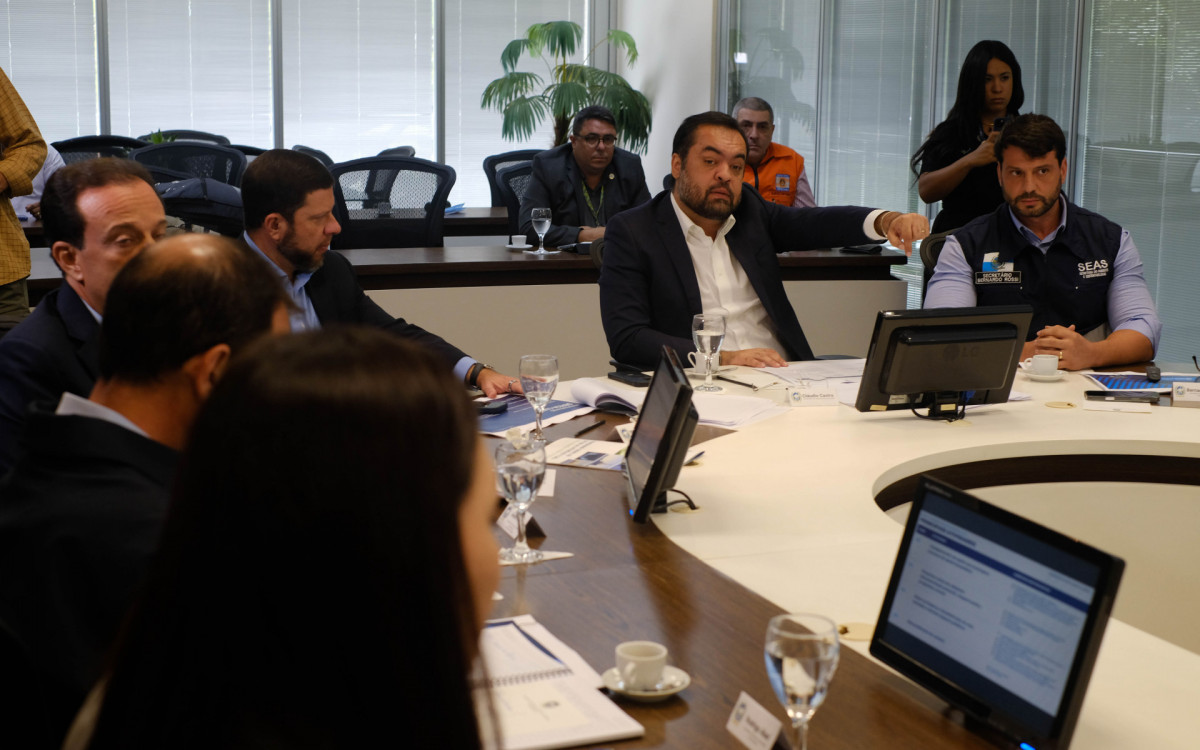 Governo do estado faz apresentação do plano de contingência para chuvas 2025, nesta quarta-feira (15).