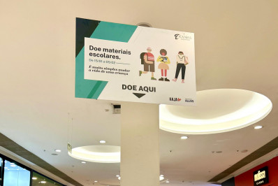 Caxias Shopping promove campanha de arrecadação de material escolar
