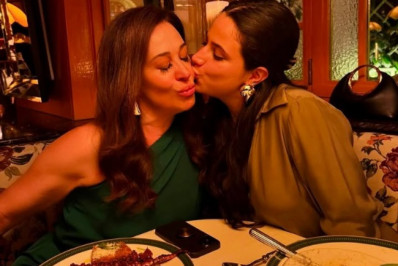 Vídeo! Claudia Raia celebra aniversário de 22 anos da filha