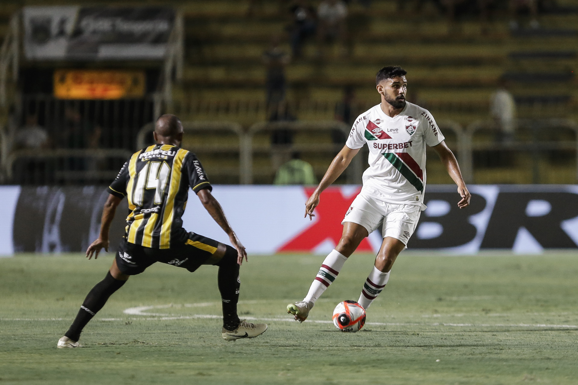 O Volta Redonda venceu o Fluminense por 1 a 0 no Raulino de Oliveira - Lucas Mer&ccedil;on / Fluminense