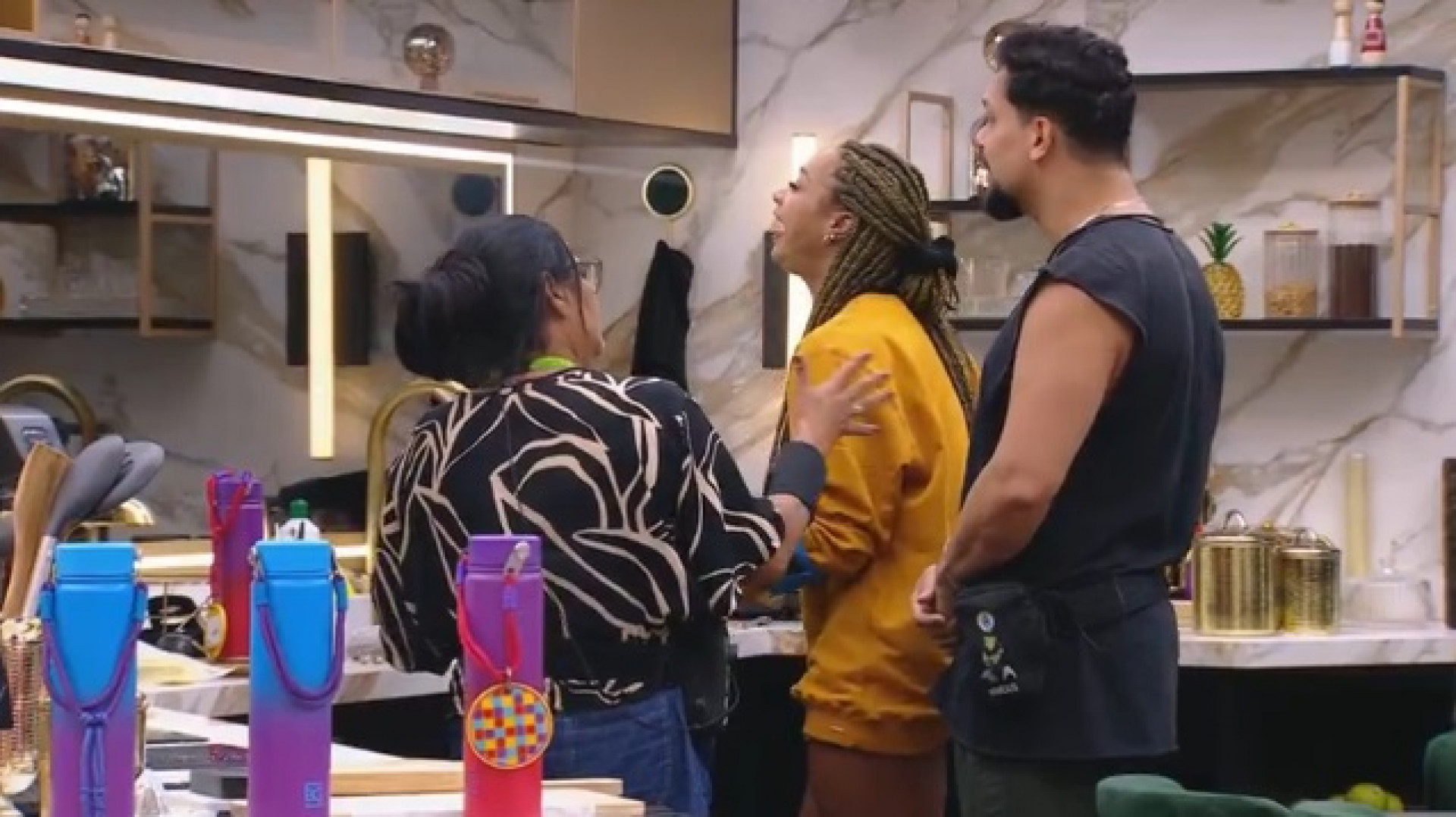 Joselma, Aline e Vinícius  - Reprodução de Vídeo