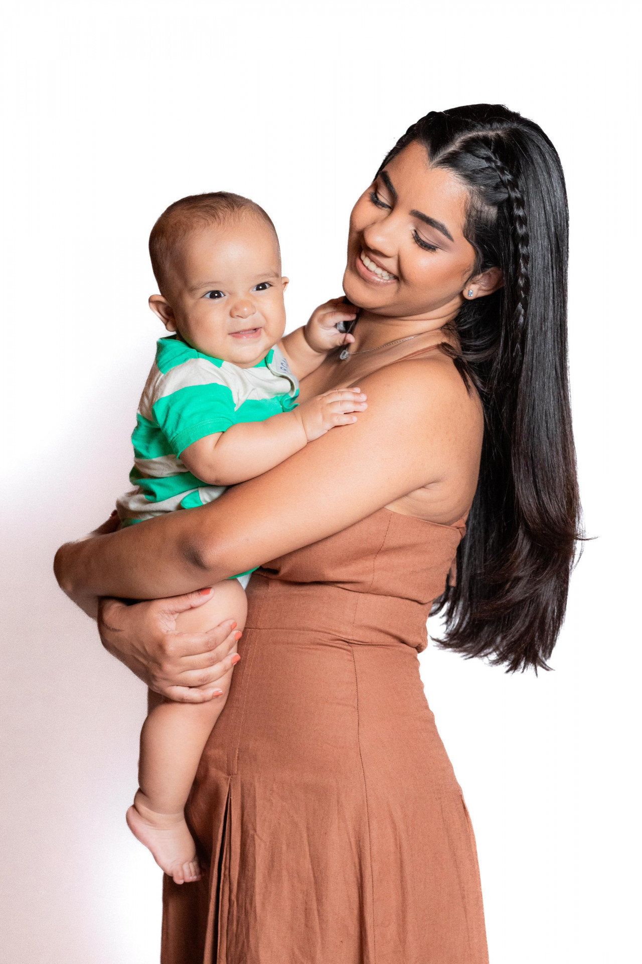 Ary Mirelle comenta sobre os desafios na maternidade  - Jo&atilde;o Pedro Soares