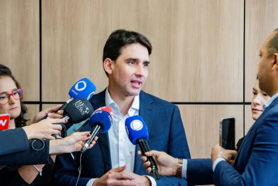 Fusão entre Azul e Gol pode reduzir preço de passagem, diz ministro 