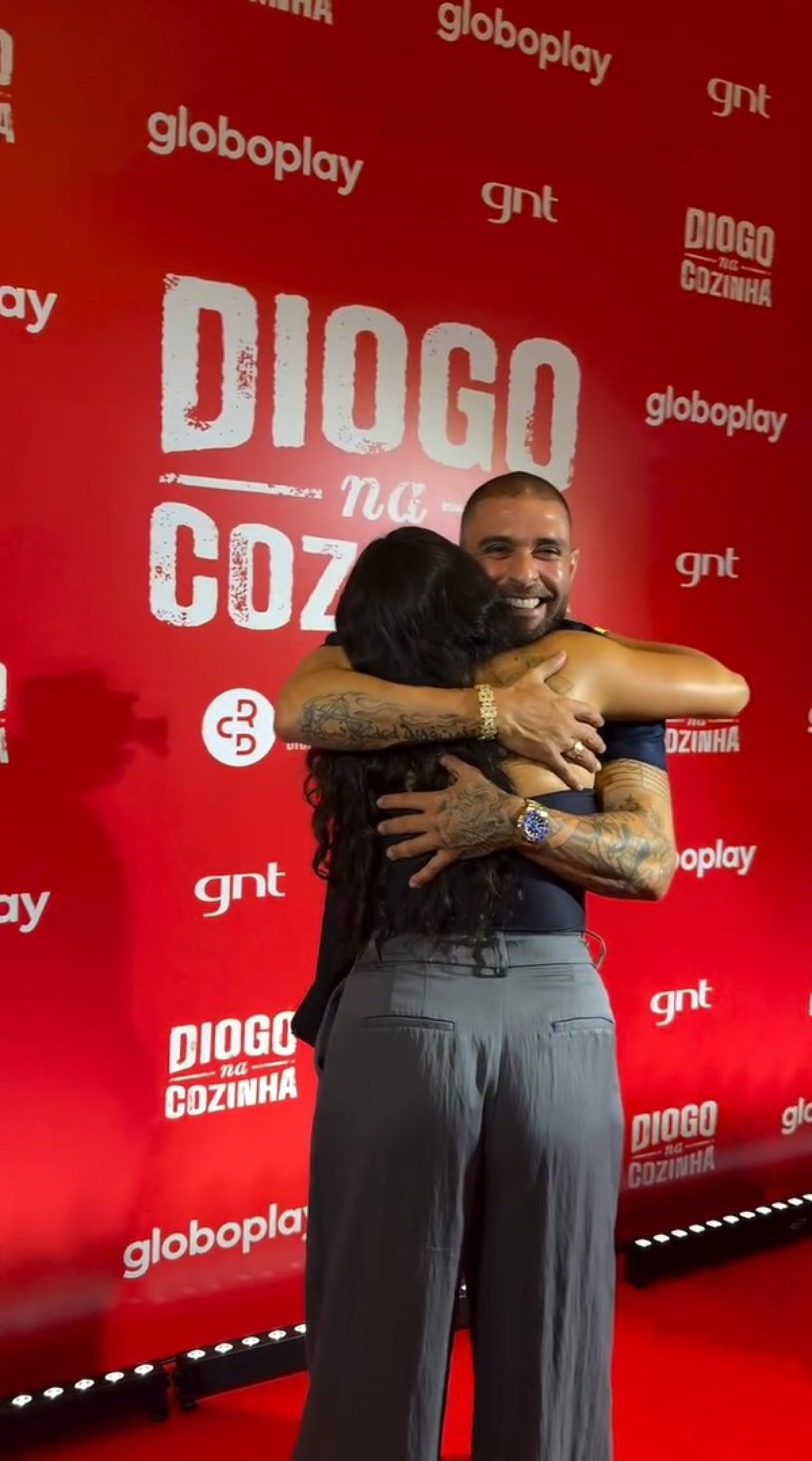 'Marmita do casal': Julia Iorio diverte a web ao mostrar encontro com Paolla Oliveira e Diogo Nogueira - Reprodução / Instagram