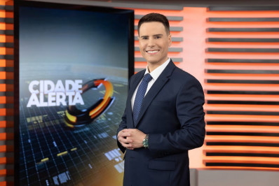 Record anuncia saída de Luiz Bacci após 15 anos