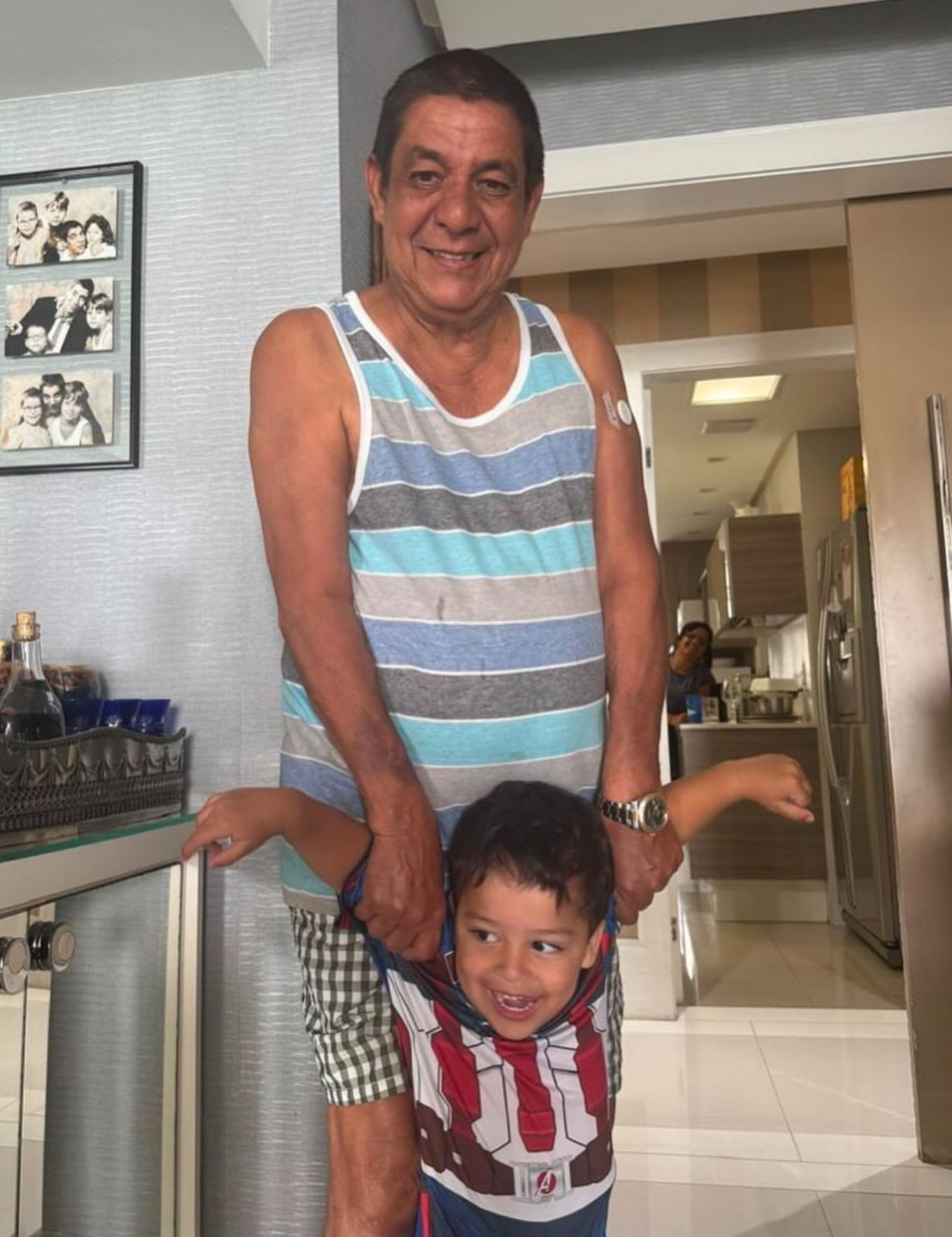 Zeca Pagodinho curte férias ao lado dos netos - Reprodução Instagram