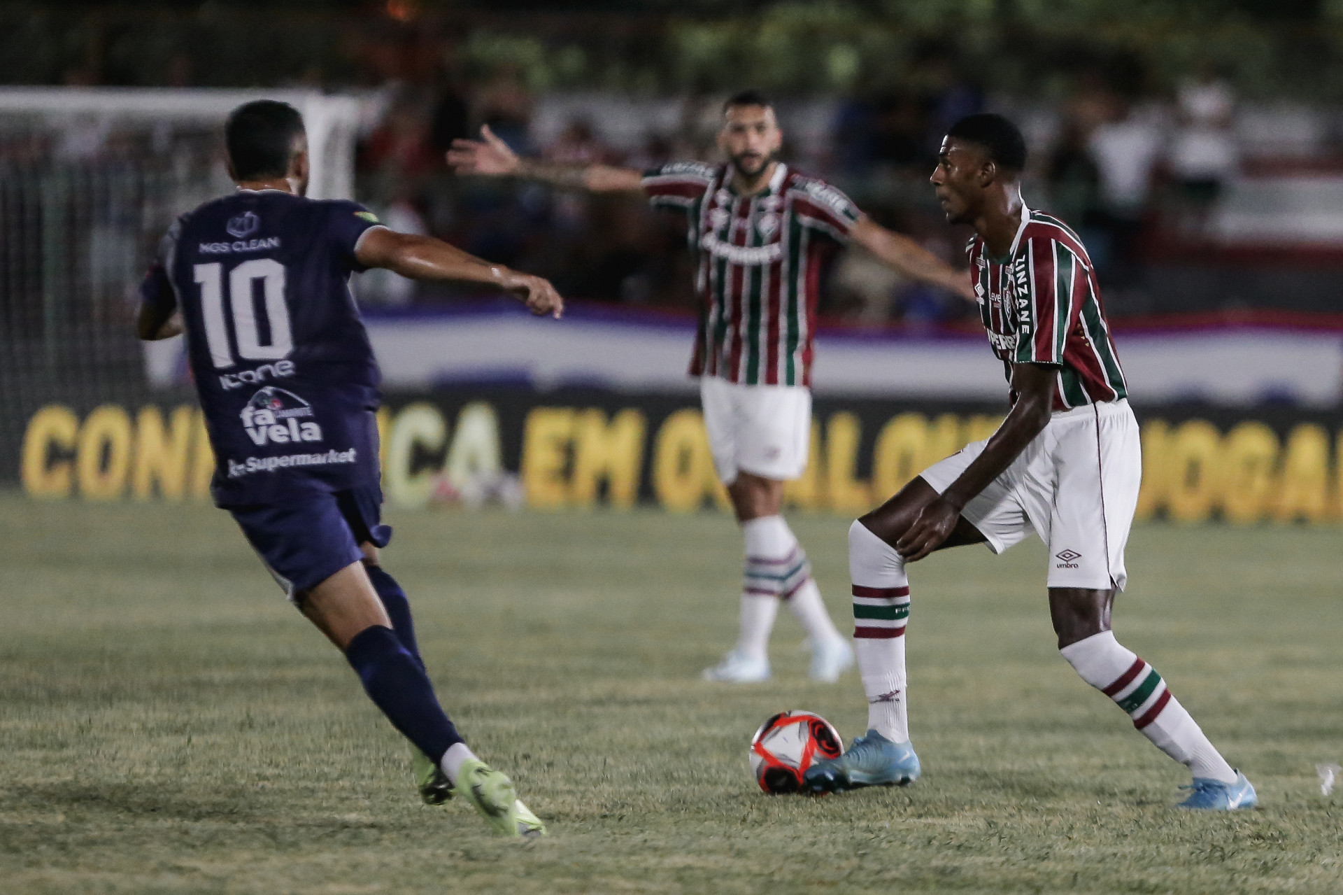 Fluminense e Maricá se enfrentaram em Moça Bonita - LUCAS MERÇON/FLUMINENSE FC
