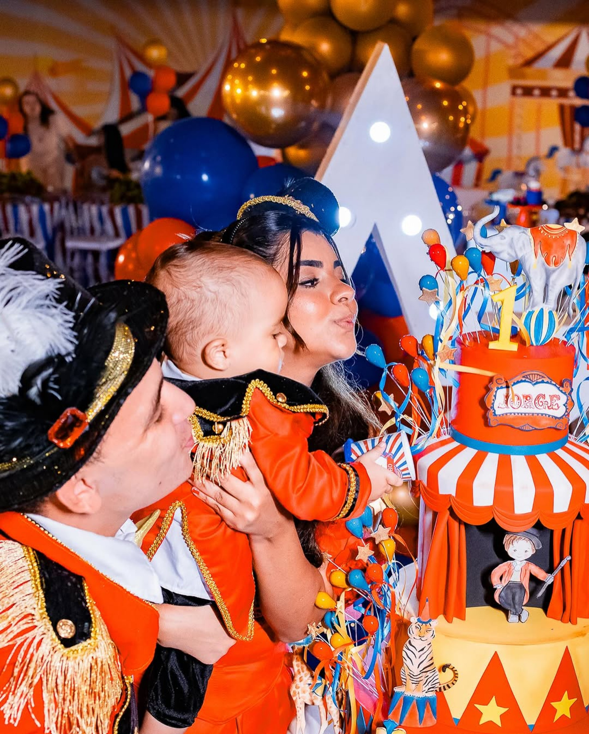 João Gomes e Ary Mirelle celebram primeiro ano do filho com festa temática do circo  - Reprodução / Instagram 