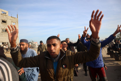 Setenta presos palestinos libertados por Israel chegam ao Egito