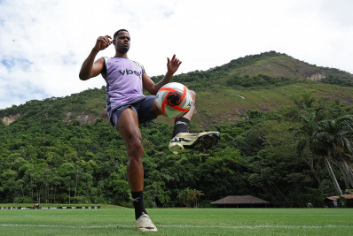 Júnior Santos tem chegada ao Atlético-MG confirmada por Cuca