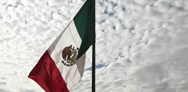 Autoridades mexicanas recuperam 24 corpos de vala clandestina