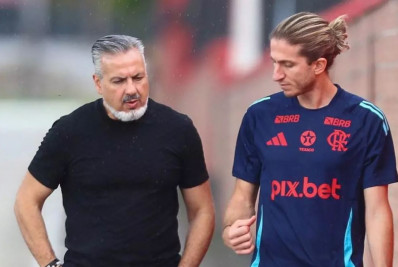 Diretor do Flamengo vê semelhanças entre Filipe Luís e Jorge Jesus: 'Vivem futebol 24 horas'