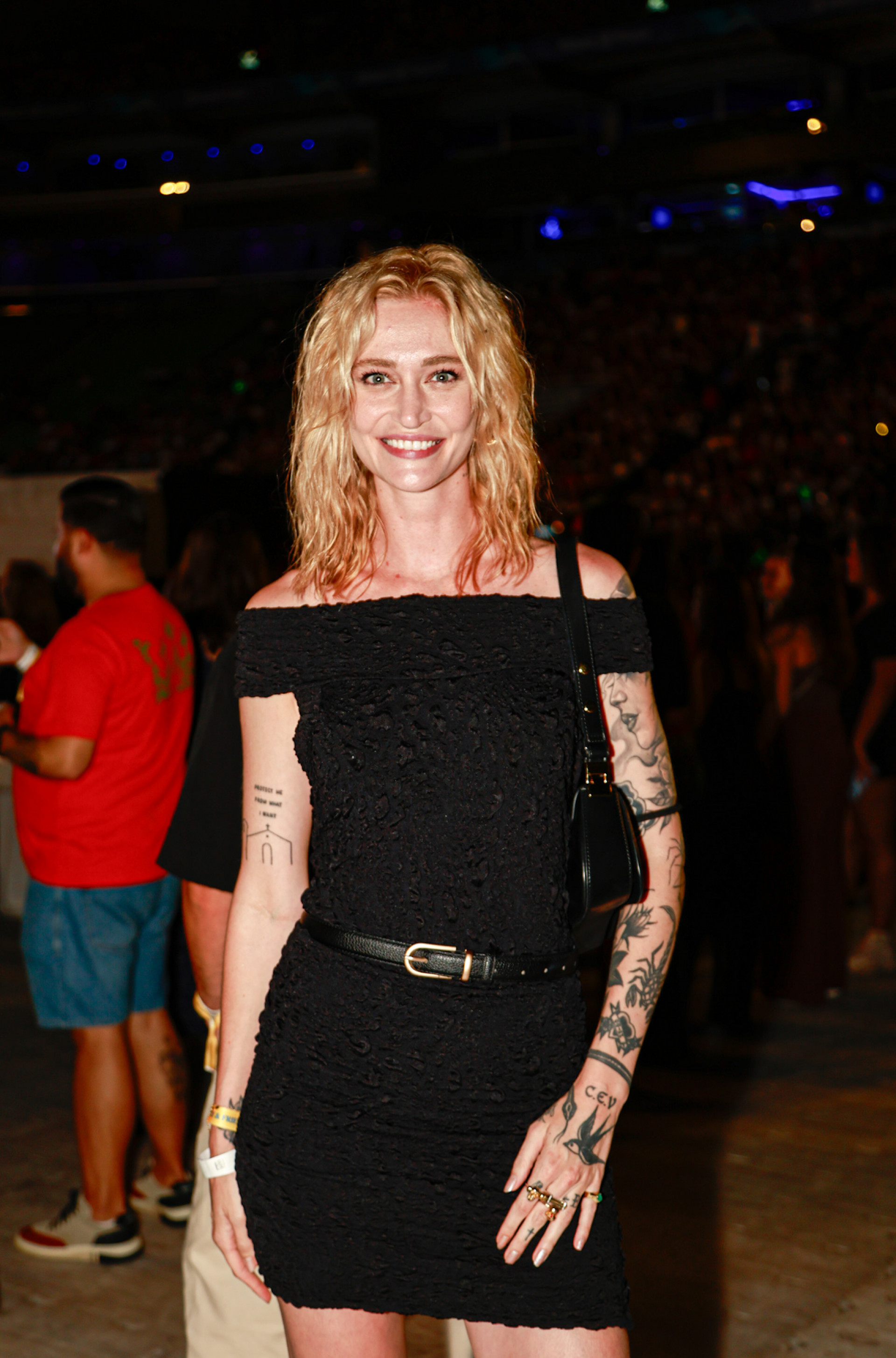 Vivi Orth - Van Campos / Agnews