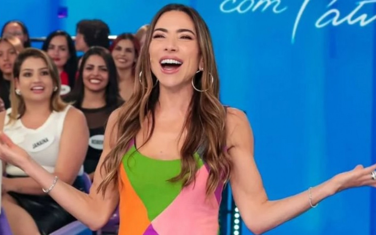 Patrícia Abravanel cutucou a irmã durante o "Programa Silvio Santos'