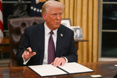 Juiz bloqueia decisão de Trump de congelar gastos federais