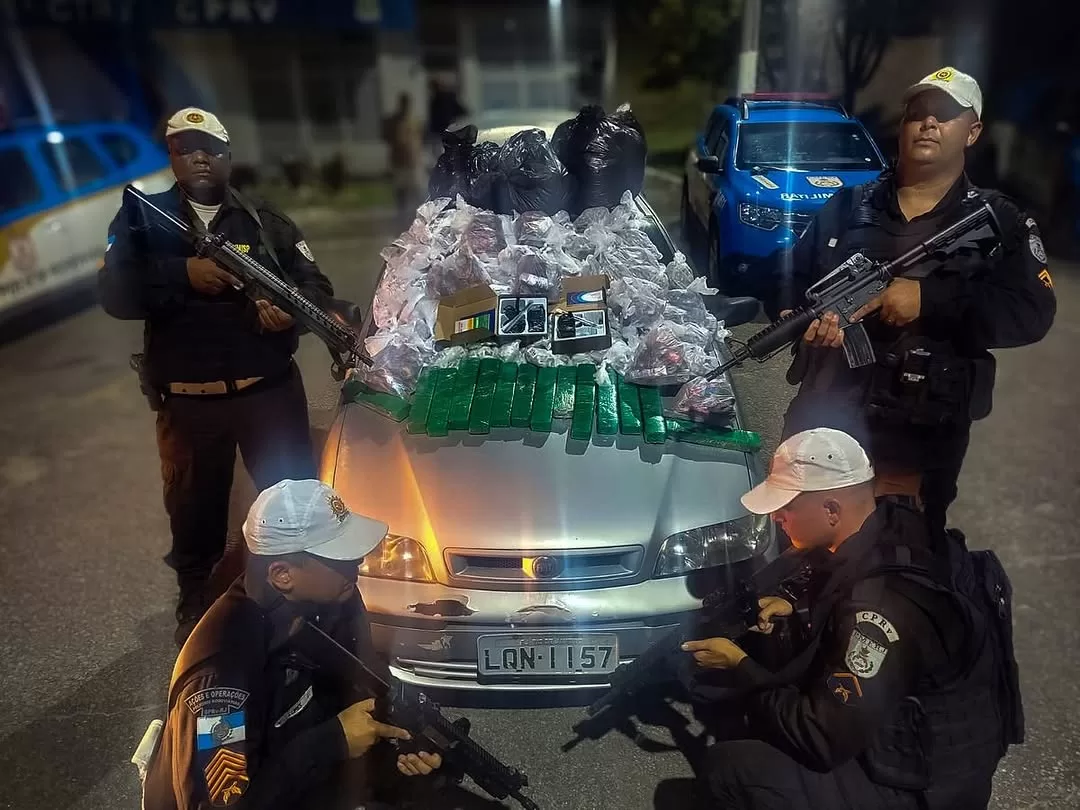 Homem é preso com carga de drogas avaliada em R$ 350 a caminho da Região dos Lagos