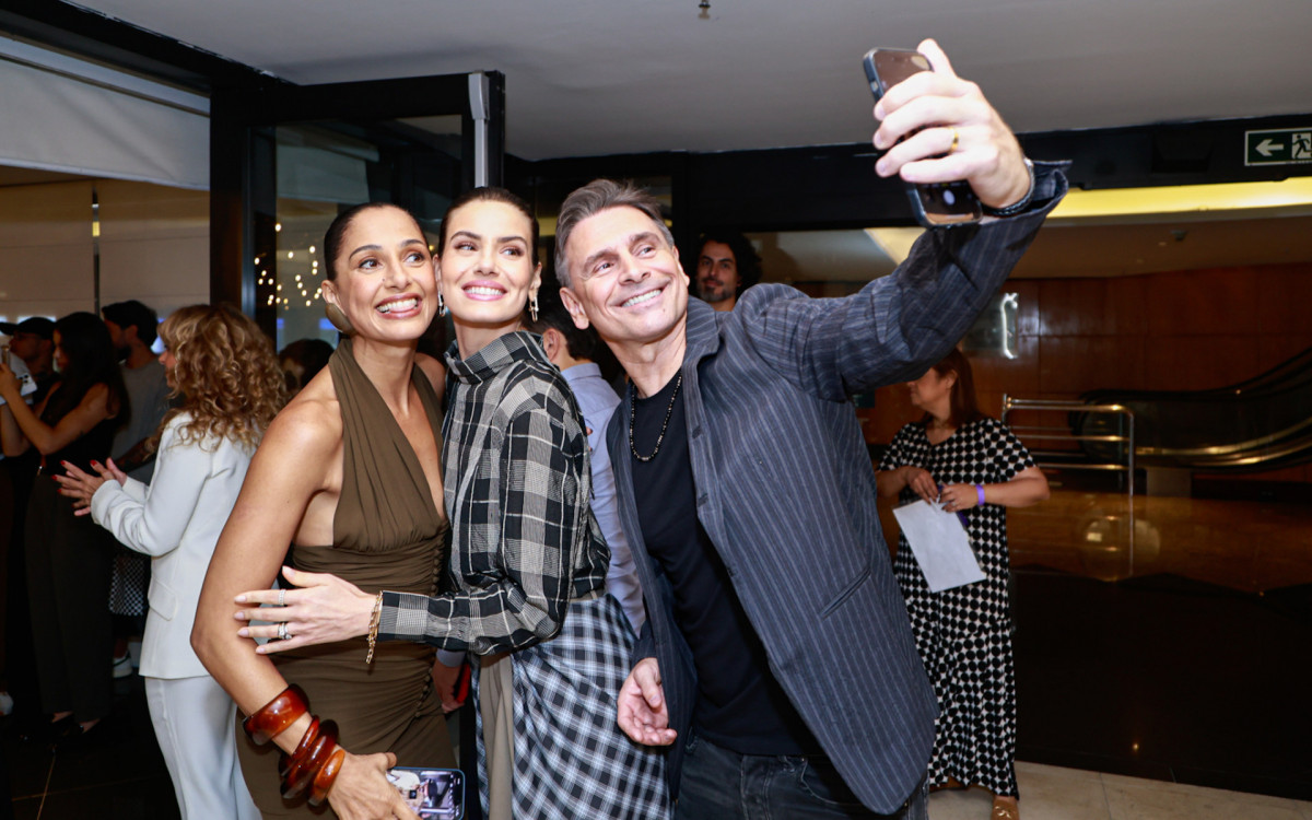 Camila Pitanga, Camila Queiroz e Murilo Rosa - Van Campos/AgNews