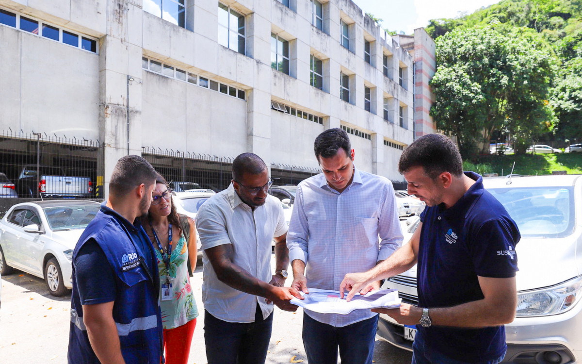 Prefeito em exerc&iacute;cio e secret&aacute;rio de Sa&uacute;de anunciaram medida