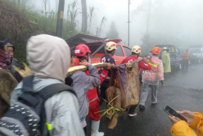 Deslizamento de terra deixa ao menos 16 mortos na Indonésia