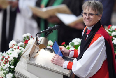 Bispa pede que Trump tenha 'misericórdia com imigrantes' em discurso de oração