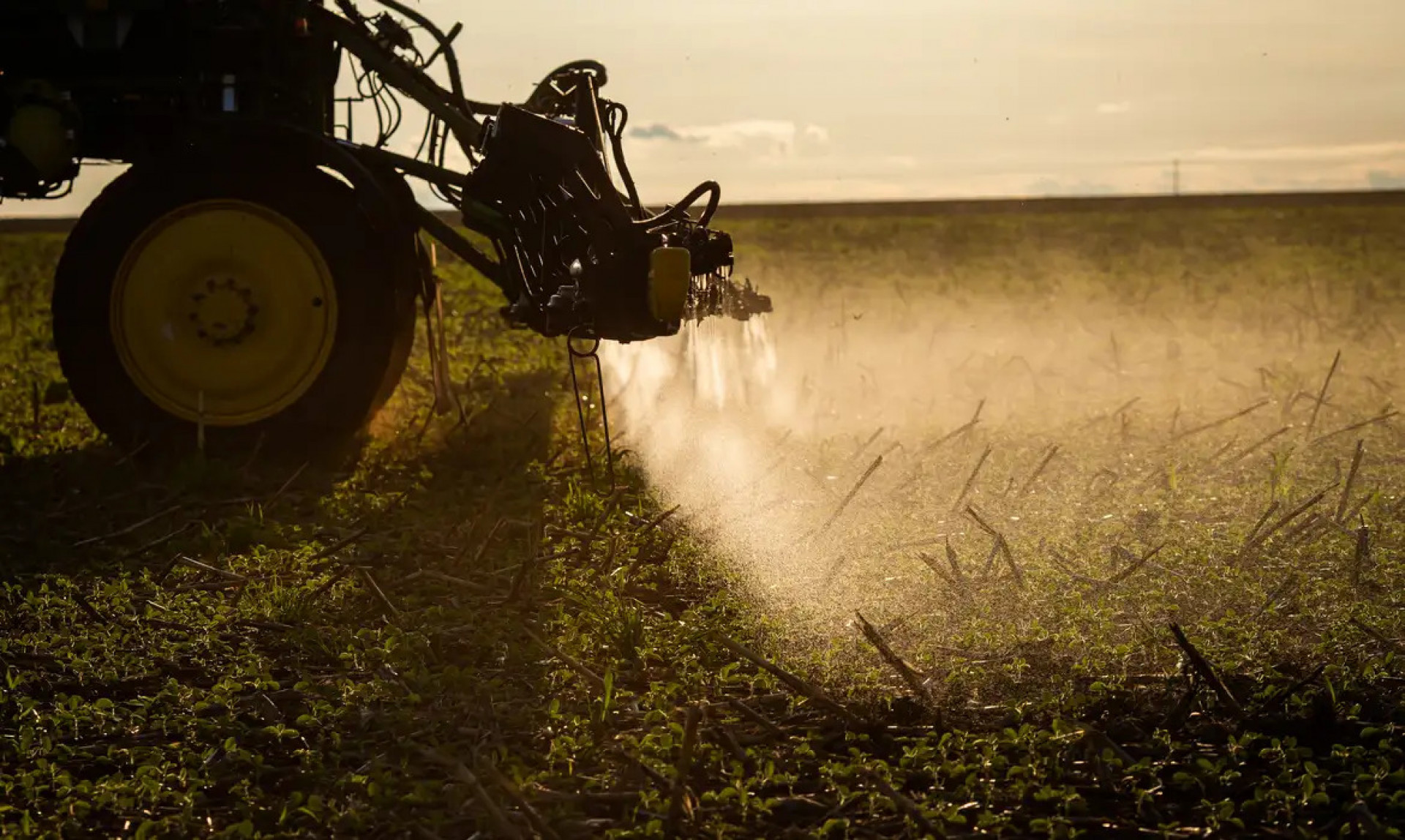 Câmara aprova projeto de desenvolvimento da indústria de fertilizantes, que volta ao Senado