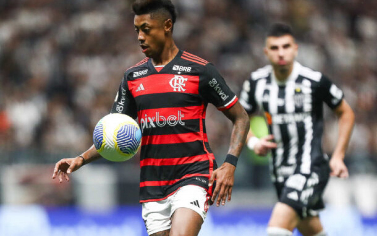 Atl&eacute;tico tenta convencer Bruno Henrique a deixar o Flamengo nesta temporada