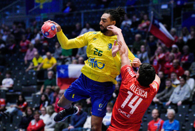 Brasil passa aperto, mas bate o Chile em estreia na segunda fase do Mundial de Handebol