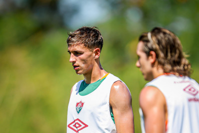 Uruguaios do elenco tentam mudar história recente de fracasso de compatriotas no Fluminense