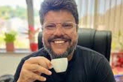 André Diniz lança novo livro no Restaurante Jambeiro