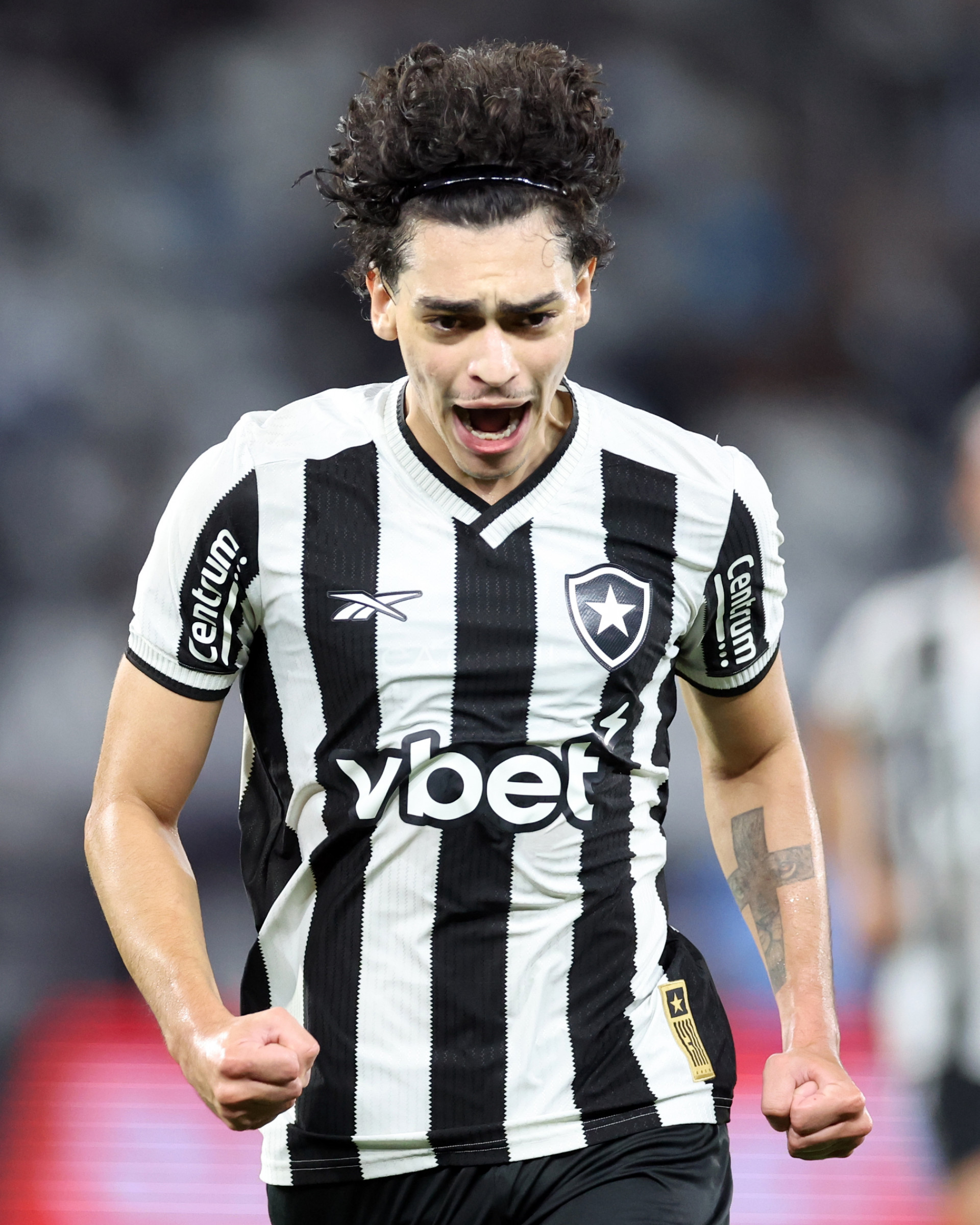 Matheus Nascimento vibra ap&oacute;s marcar em Botafogo x Volta Redonda - V&iacute;tor Silva/Botafogo