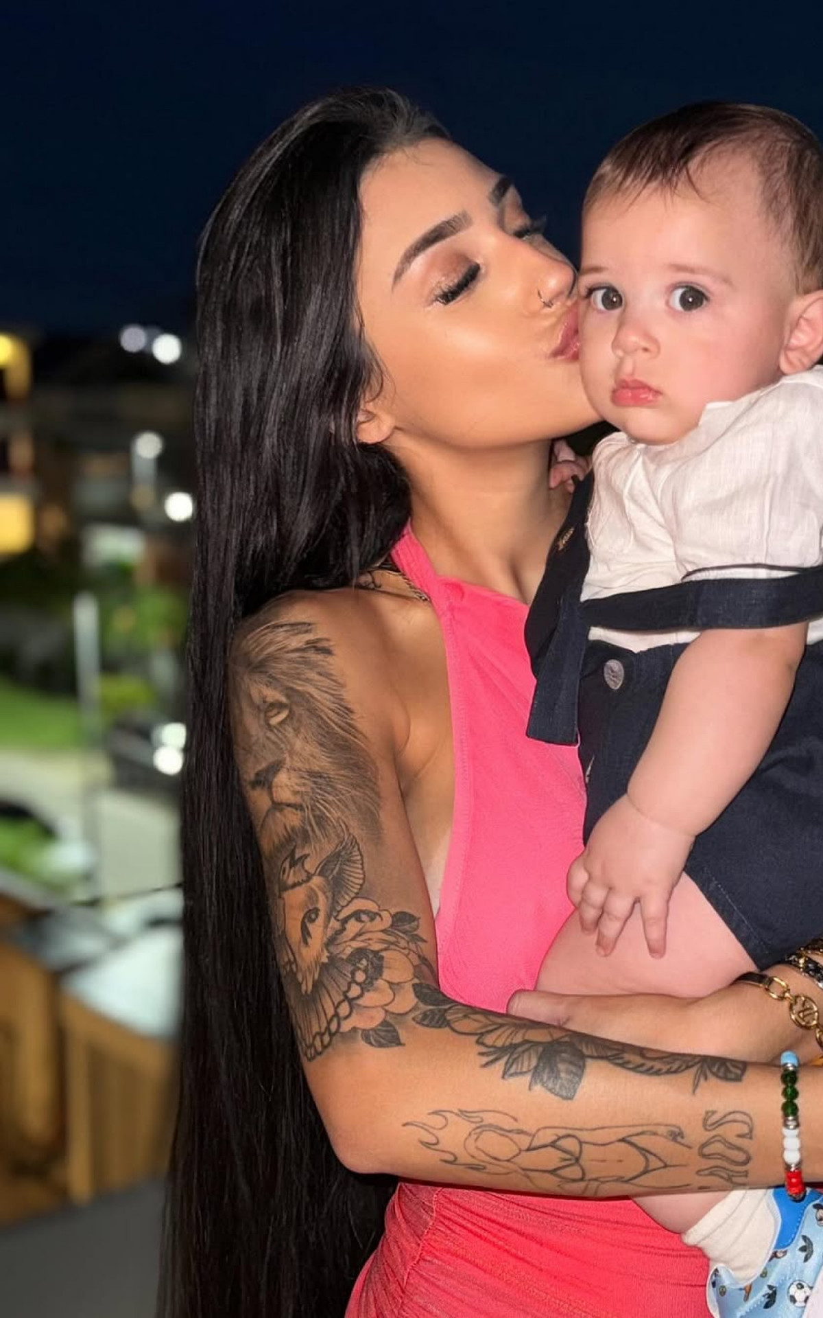 Bia Miranda e o filho Kaleb - Reprodução/Instagram