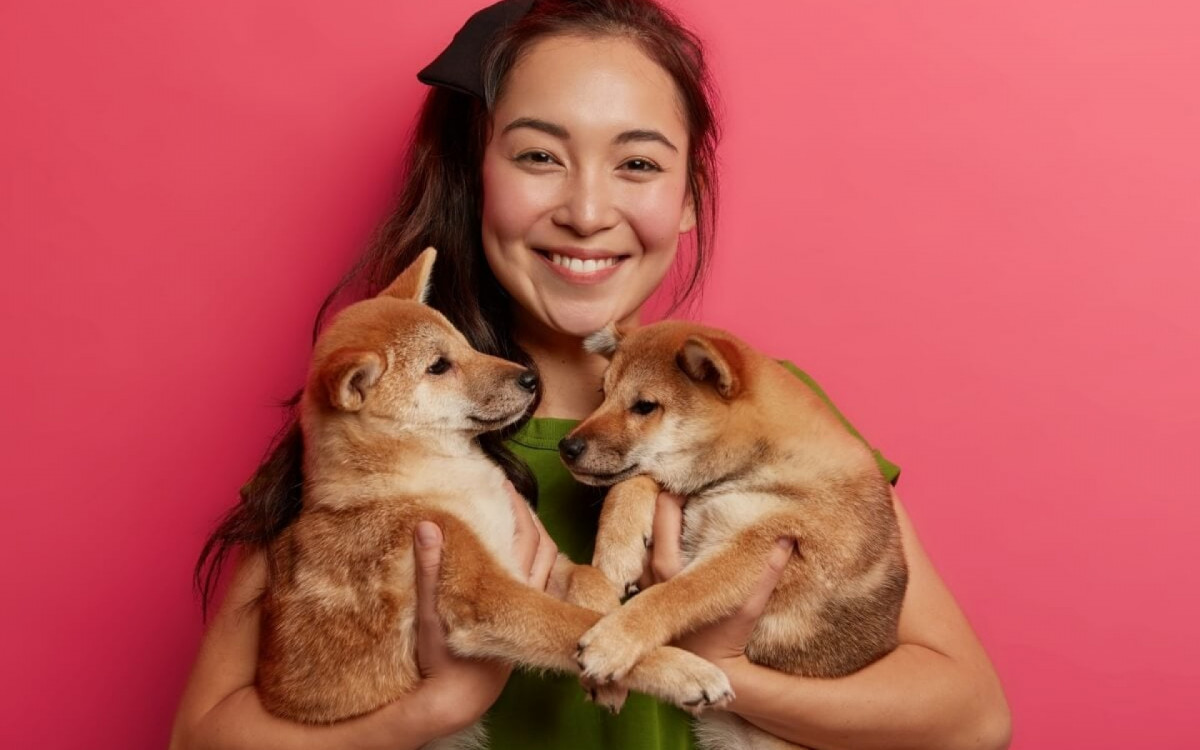 Os animais são aliados poderosos para a saúde física e emocional dos tutores (Imagem: Cast Of Thousands | Shutterstock)