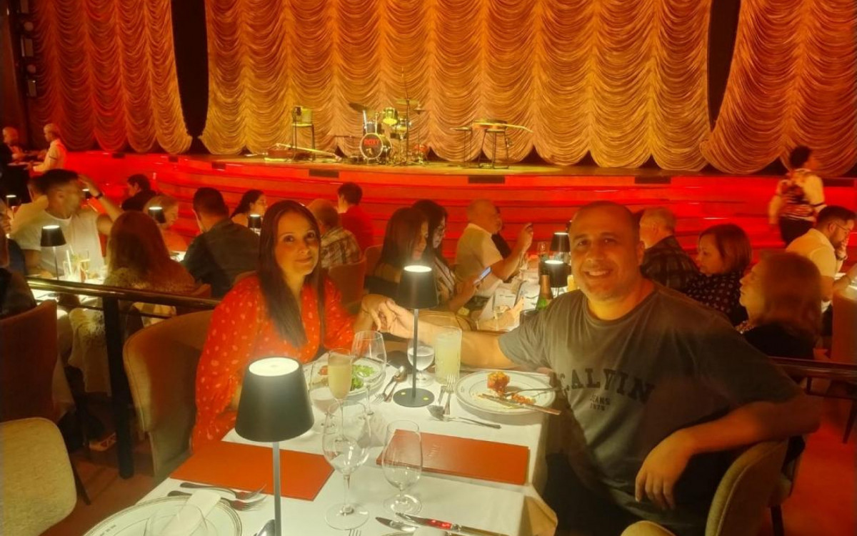 Marco Moreira e Bárbara Martins no Roxy Dinner Show 