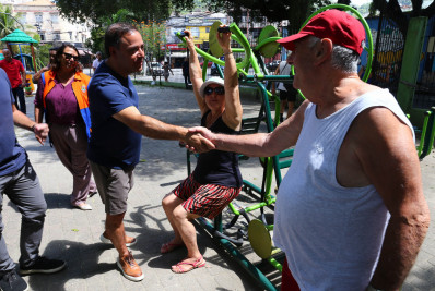 Niterói autoriza uso de bermudões por servidores municipais durante período de calor intenso