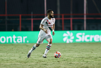 Samuel Xavier aprova atuação do Fluminense em vitória e elogia reforços