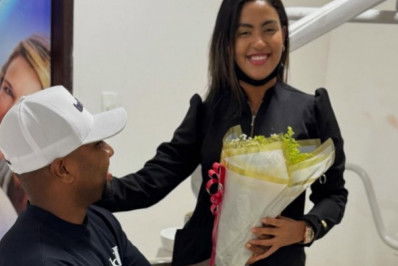 Davi Britto surpreende namorada dentista com flores e bombons: 'Você é incrível'