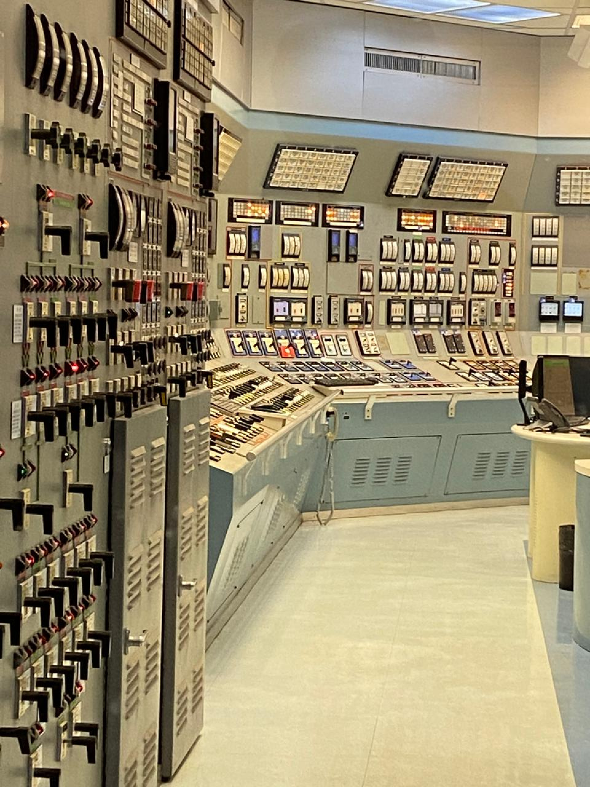 Sala de controle de Angra 1 na Central Nuclear Almirante Álvaro Alberto (CNAAA) - Alexia Gomes / Agência O Dia