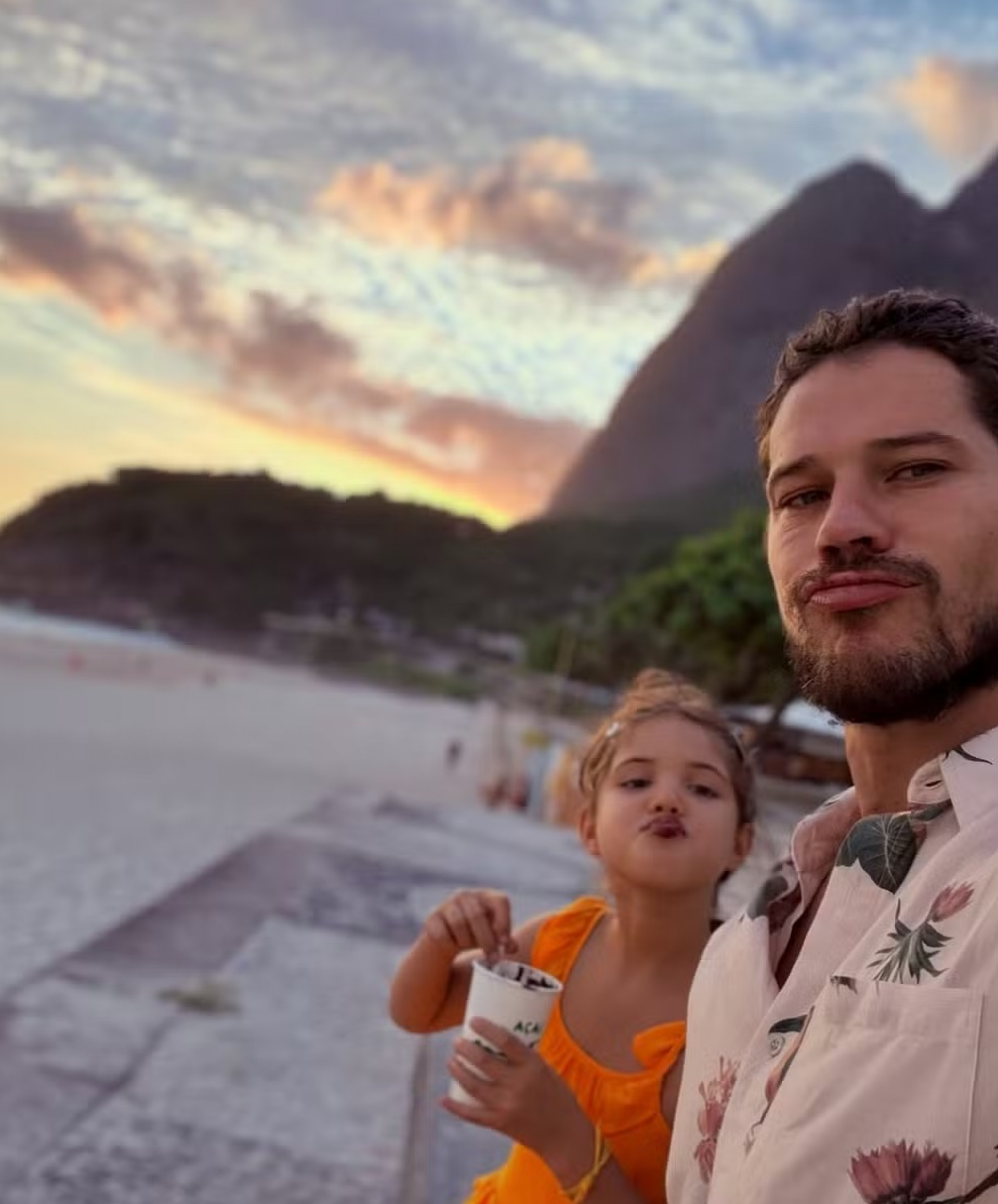 Bella e José Loreto  - Reprodução/Instagram