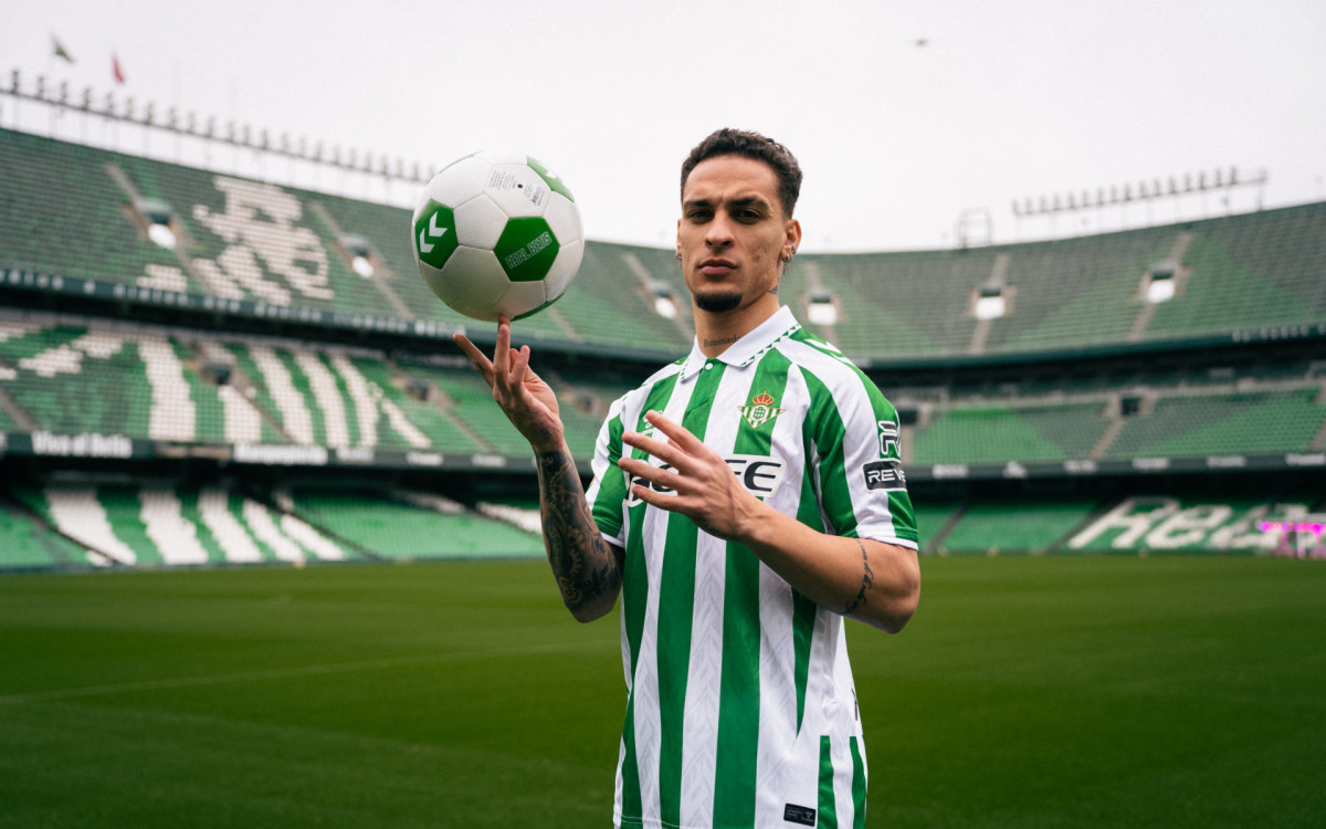 Antony é reforço do Betis