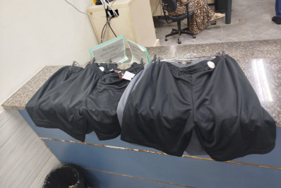Homem é preso suspeito de roubar 12 peças de roupa em loja de shopping em São Gonçalo