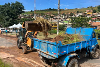 Programa Mais Prefeitura nos Bairros é iniciado no Santa Terezinha