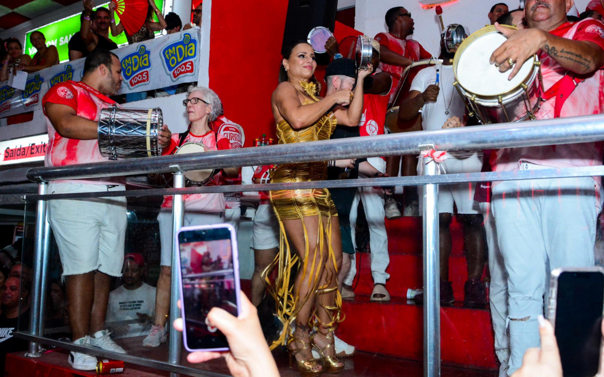 Viviane Araújo durante ensaio do Salgueiro