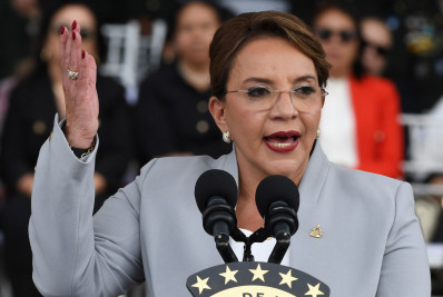 Presidente de Honduras convoca reunião de emergência da Celac