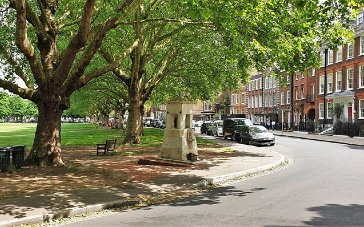 Residências saqueadas ficam na região de Richmond Green