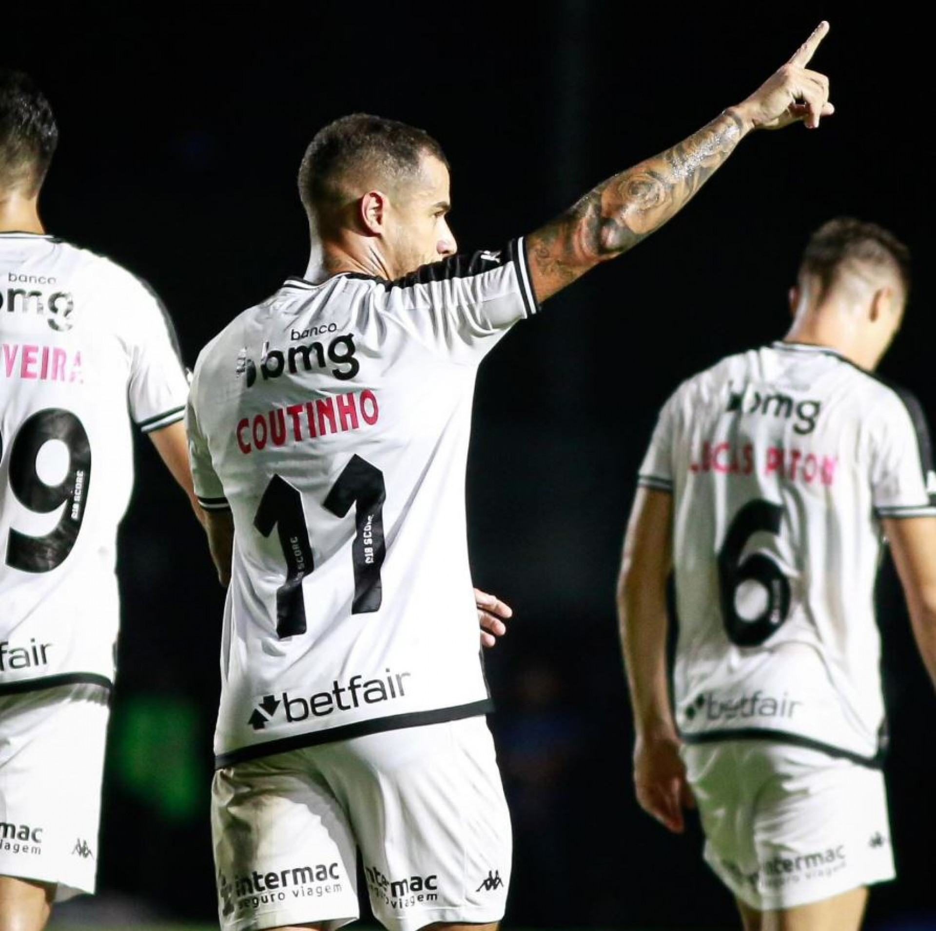 Philippe Coutinho marcou um dos gols na goleada sobre a Portuguesa - Matheus Lima / Vasco da Gama