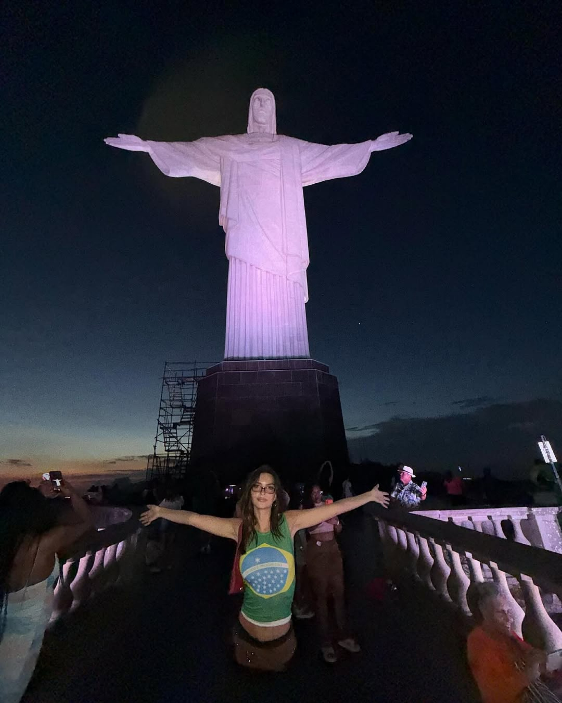 Emily Ratajkowski  - Reprodução do Instagram