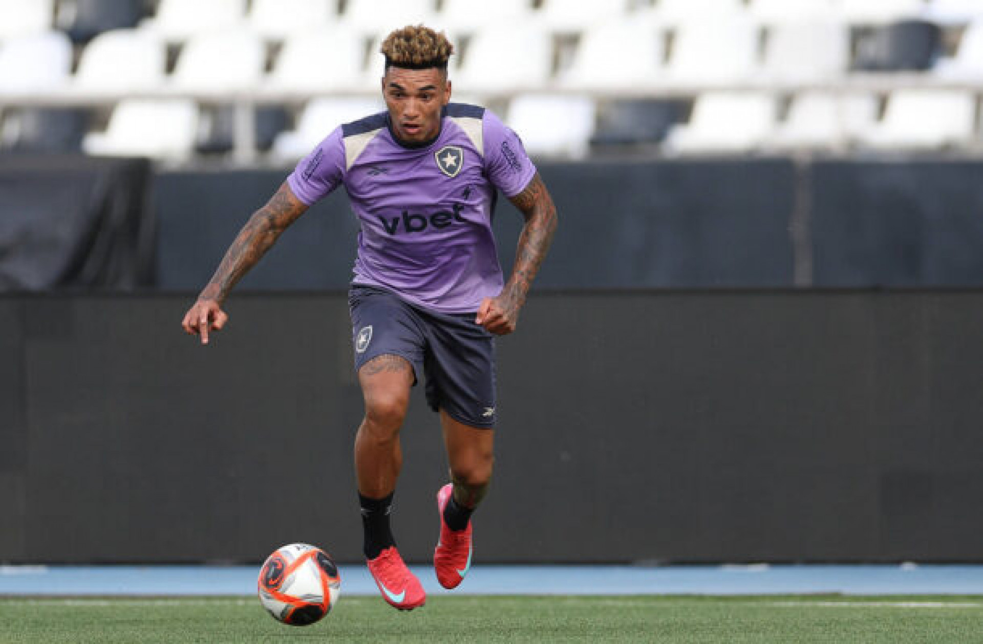 Parece que a temporada do Botafogo só começa mesmo em abril