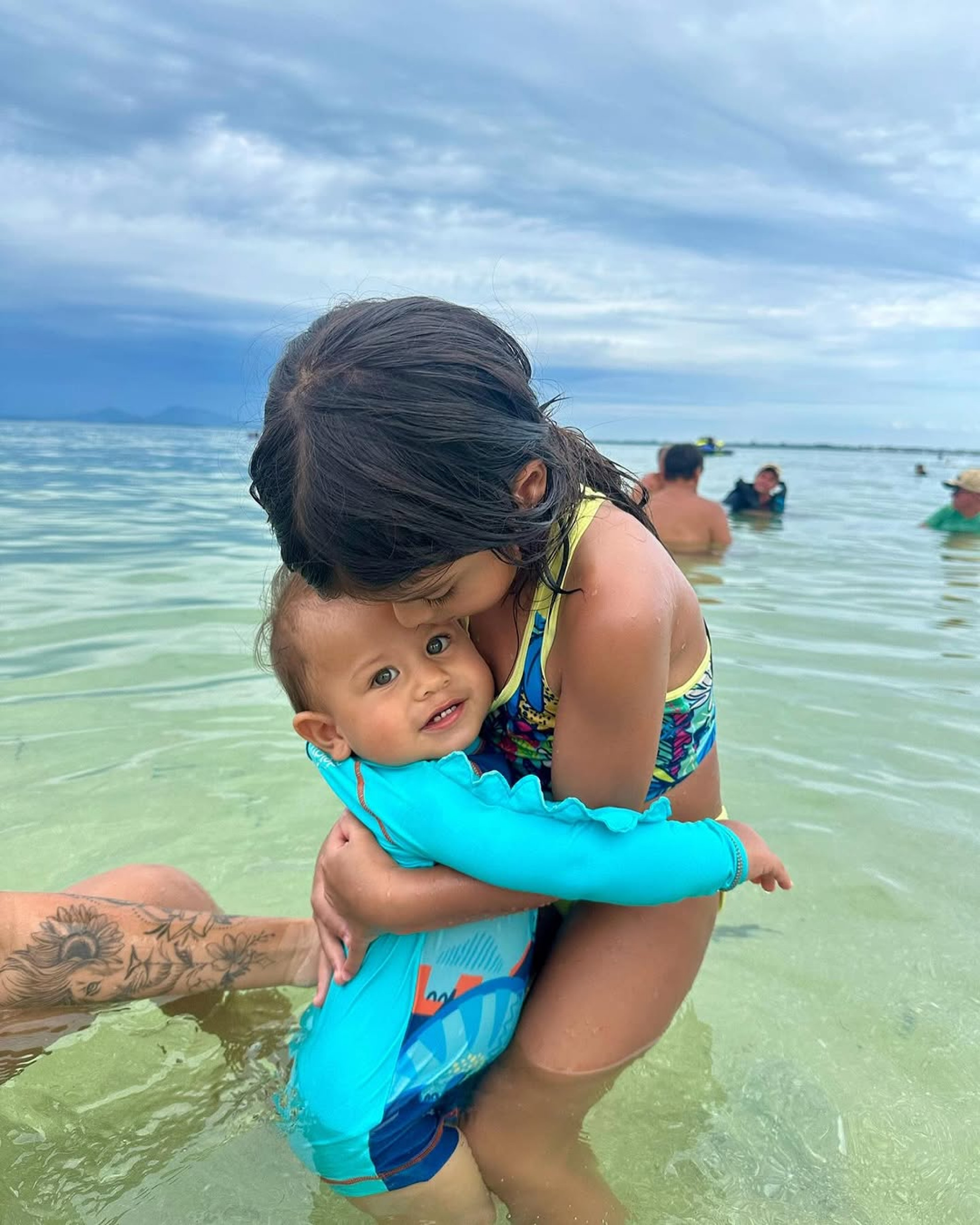 Arthur Aguiar curte viagem especial ao lado dos filhos - Reprodução / Instagram 