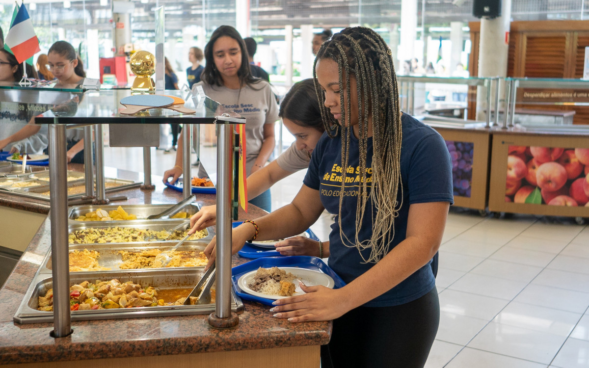 Em um campus de 131 mil metros quadrados, a Institui&ccedil;&atilde;o conta com uma ampla e moderna estrutura, com complexo esportivo, complexo maker, Centro Cultural, laborat&oacute;rios de ci&ecirc;ncias, biblioteca, entre outros, sendo reconhecida por sua excel&ecirc;ncia acad&ecirc;mica. - Divulga&ccedil;&atilde;o