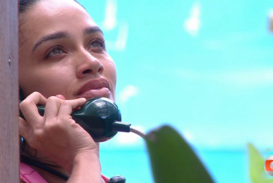BBB 25: Eva atende o Big Fone e escolhe duas duplas para almoço especial